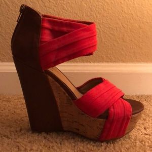 Guess Wedge heels
